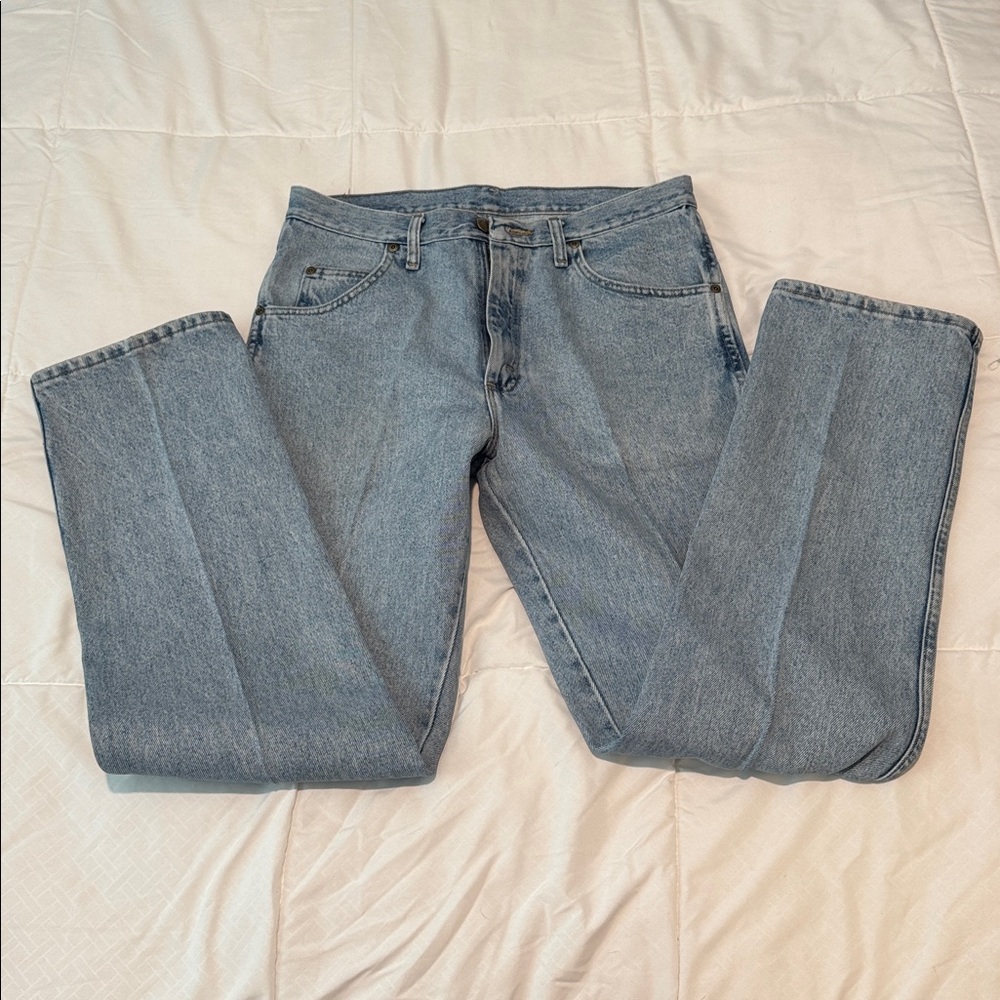 Wrangler Men's Rugged Wear Classic Fit Jeans